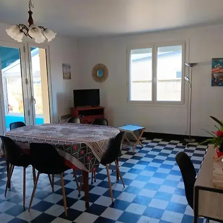 Maison Charmante A Port-bail-sur-mer, Grand Jardin Clos Nyaraló *